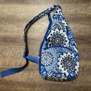 Vera Bradley Essential Sling Quilted Backpack Bag Purse Blue Star Medallion